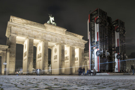 Bus-Skulptur  in Berlin