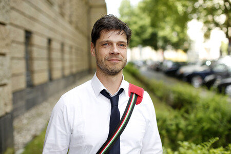 Stephen Dürr vor dem Arbeitsgericht in Köln