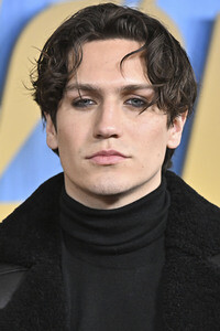 Season 2 Premiere 'Fallout' in Los Angeles