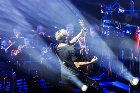 Konzert von Sunrise Avenue und dem Wonderland Orchestra in Berlin