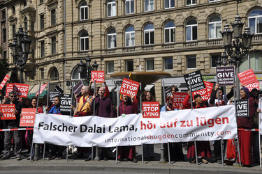 Dalai Lama Gegendemonstration, Frankfurt