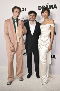 Filmpremiere 'Das Drama - Noch mal auf Anfang' in Los Angeles