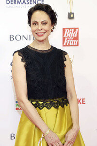 Goldene Bild der Frau 2025 in Hamburg