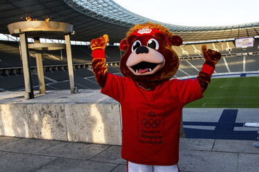 Entzündung des Olympischen Feuers, Berlin
