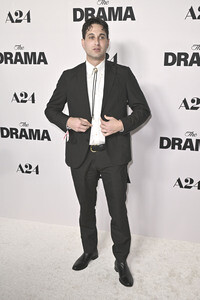 Filmpremiere 'Das Drama - Noch mal auf Anfang' in Los Angeles
