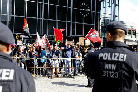 Gegendemo zur Pro NRW Kundgebung in Köln