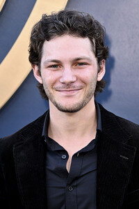 Warner Bros. Primetime Emmy Awards 2025 Nominierten Feier in Beverly Hills