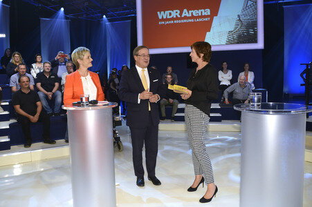 TV-Sendung 'WDR Arena - Ein Jahr Regierung Laschet' in Köln
