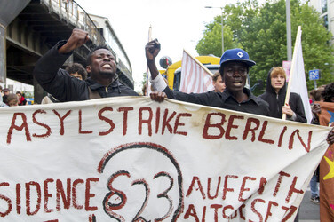 Demo '§ 23 United Neighbours - wir bleiben alle!', Berlin