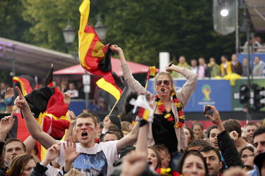 WM-Fanmeile beim Spiel Deutschland gegen USA, Berlin