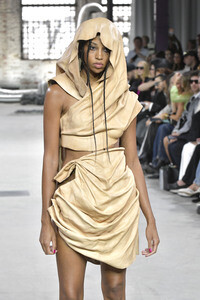Marina Hoermanseder Fashion Show auf der Berlin Fashion Week S/S 2027 in Berlin