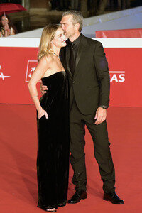 Festival-Opening und Filmpremiere 'La vita va cosi', Internationales Filmfestival Rom 2025