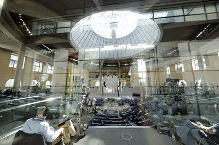 233. Sitzung des Deutschen Bundestages in Berlin