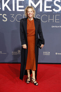 Filmpremiere 'Mackie Messer - Brechts Dreigroschenfilm' in Berlin