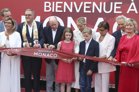 Einweihung des Themenbereichs Monaco mit Fürst Albert II. im Europa-Park in Rust