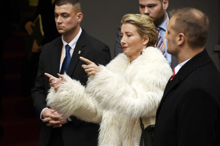 Ankunft zur 'Alone in Berlin / Jeder stirbt für sich allein' Pressekonferenz, Berlinale 2016