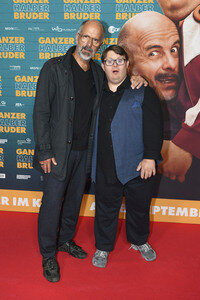 Filmpremiere 'Ganzer halber Bruder' in Hannover