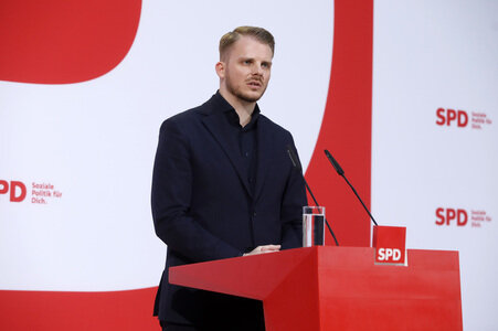 Pressekonferenz mit dem SPD-Generalsekretär in Berlin