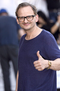 Ankunft von Milan Peschel auf dem San Sebastian Film Festival 2017