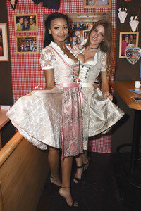 Trachtenwahnsinn auf dem Oktoberfest in München