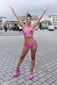 Fototermin zur Erotikmesse Venus Berlin 2025 in Berlin