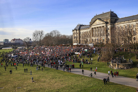 Pegida Großkundgebung in Dresden