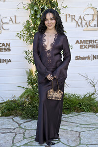 Filmpremiere 'Practical Magic 2 - Zauberhafte Schwestern' in Los Angeles