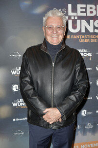 Filmpremiere 'Das Leben der Wünsche' in Berlin