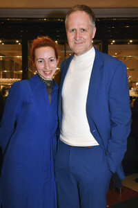 Theaterpremiere 'Wer schießt auf Frau Hummel?' in München