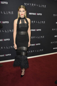 Maybelline New York Make-Up Runway Fashion Show auf der Mercedes-Benz Week Autumn/Winter 2016 in Berlin