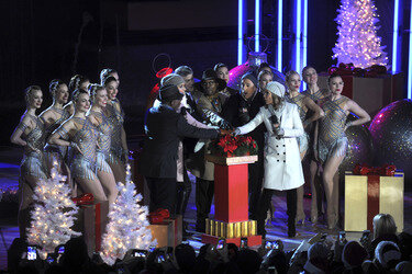 82. Rockefeller Christmas Tree Lighting Ceremony, New York
