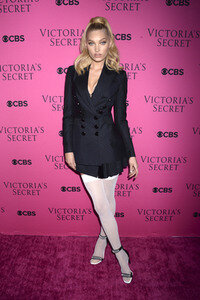 Victoria's Secret Fashion Show Viewing Party 2017 in  New York