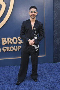 Warner Bros. Primetime Emmy Awards 2025 Nominierten Feier in Beverly Hills