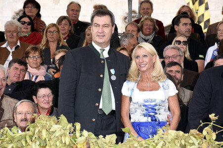 Oktoberfest Trachten- und Schützenzug 2018 in München