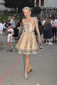 Almauftrieb beim Oktoberfest 2025 in München