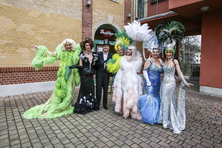 Photocall zur VOX Doku 'Mein himmlisches Hotel' in Dresden