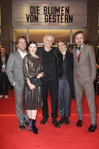 Filmpremiere 'Die Blumen von gestern' in Berlin