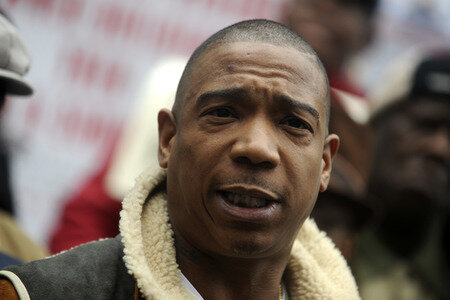 Protestaktion mit Ja Rule gegen die NYCHA in New York