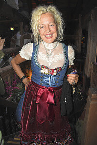 Oktoberfest 2017 Eröffnungsabend in der Käfer Wiesn-Schänke in München