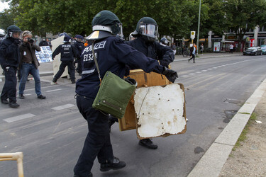 Flüchtlinge protestieren am Kreuzberger Oranienplatz, Berlin