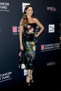 Benefiz-Gala 'The Women's Cancer Research Fund's an Unforgettable Evening' in Beverly Hills