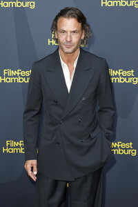 Serienpremiere 'Friesenjunkies', Filmfest Hamburg 2026