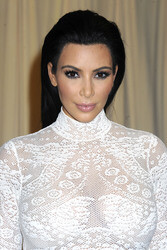Kim Kardashian signiert ihr Buch 'Selfish' in New York