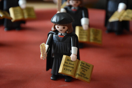 Martin Luther Playmobil Figur