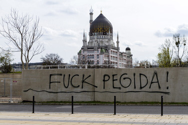 Proteste gegen Pegida Demonstration, Dresden