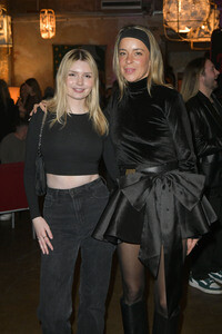 Launch von Natascha Ochsenknechts Podcast 'Wondermom' in Berlin