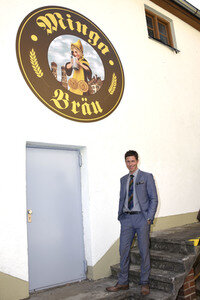 Settermin zum TV-Film 'Bierleichen. Ein Paschakrimi' in Haimhausen