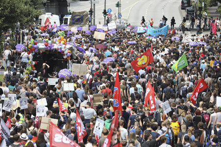 Demonstration 'Bildungsstreik - Jugend gegen G20' in Hamburg