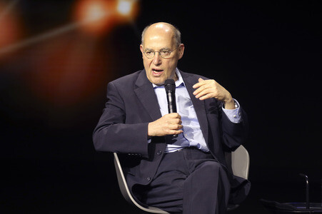 Podcast mit Gregor Gysi und Karl-Theodor zu Guttenberg auf der Hannnover Messe 2026