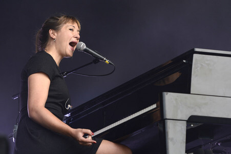 Konzert von Sophie Hunger in Luhmühlen